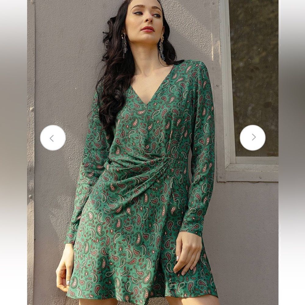 MANGO Paisley Satin‎ Finish Long Sleeve Sustainable A Line Mini Dress Size 4